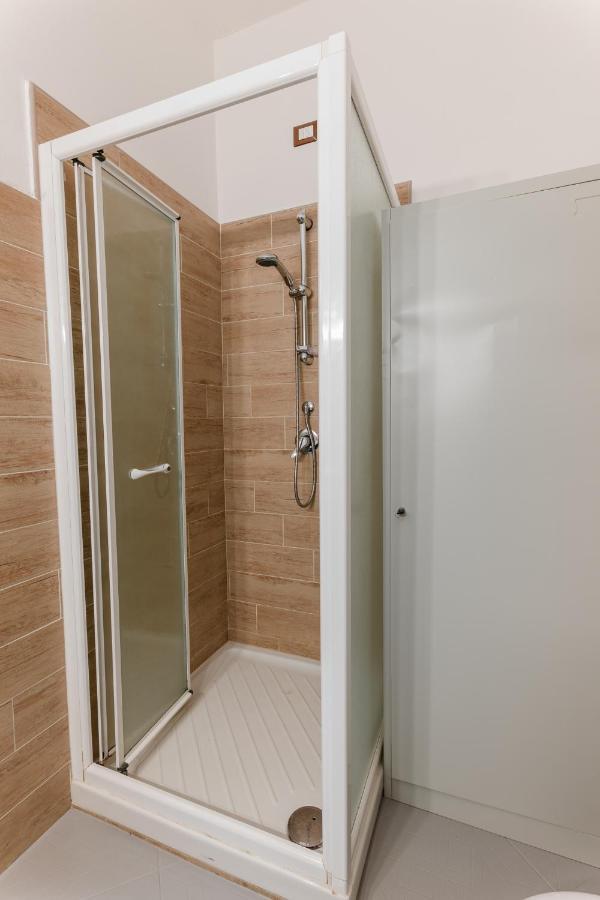 Bella Belle Griante Apartment Cadenabbia Exterior photo